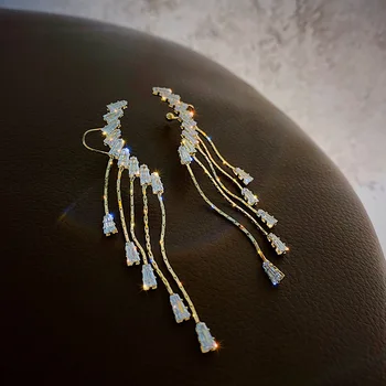 Retro Tassel Okrasnih uhani za Ženske Razkošno Kristalno Sijoče Dolgi Uhani 2021 trend modni nakit Uhani
