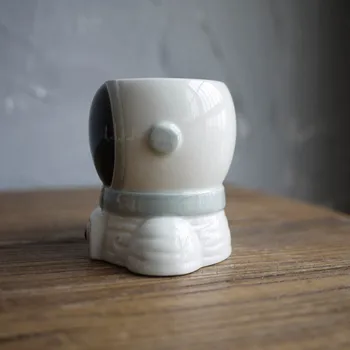 300 ML(10 oz) Ustvarjalno moon walk astronavt Keramike Skodelice kave vrč Mleko Čaj urad Skodelice Drinkware Najboljše Darilo za rojstni dan