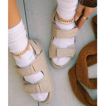 2021 poletje nov slog mid-pete mehko edini modni vse-tekmo velcro ženski sandali prostem velikosti plaži sandali
