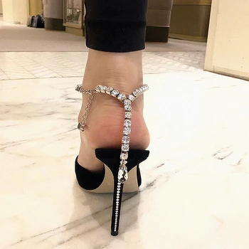 Ženske sandali z nosorogovo sandali ženske stiletto seksi 2021 konicami prstov tankih visokih petah vse-tekmo ženske čevlje