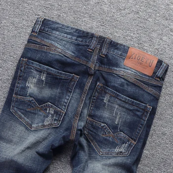 Italijanski Modni Stil Moške Jeans Retro Temno Modra Elastična Bombaž Slim Fit Ripped Kavbojke Moški Ulične Letnik Oblikovalec Traper Hlače